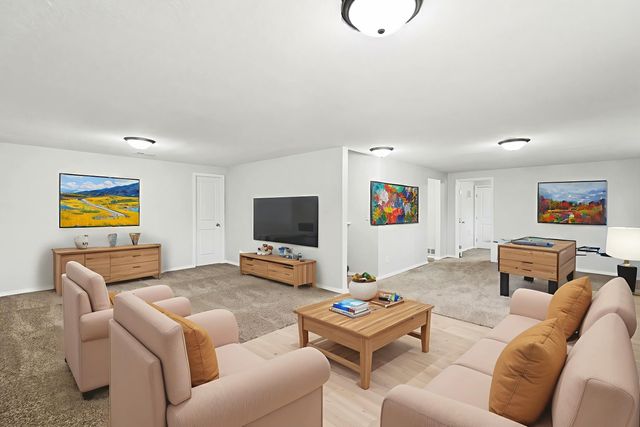 5102 N Blackhawk St, Wichita, KS 67219