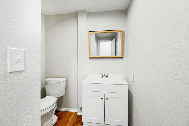 5102 N Blackhawk St, Wichita, KS 67219