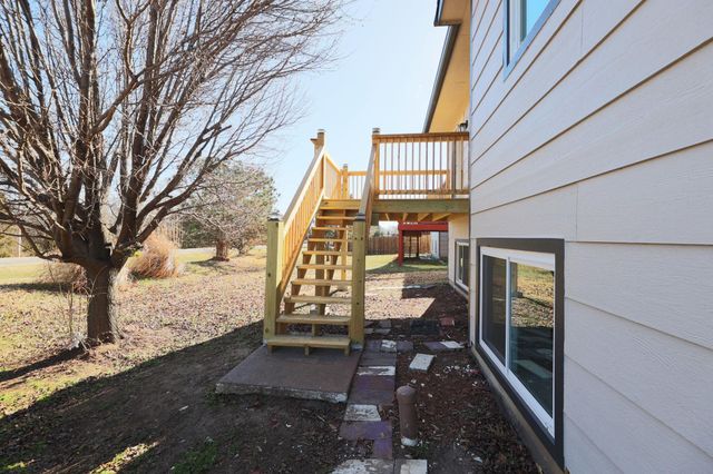 5102 N Blackhawk St, Wichita, KS 67219