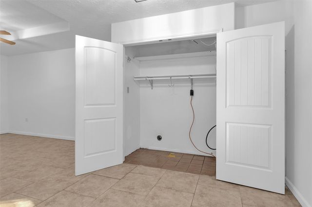 403 Meters Street, Houston, TX 77020