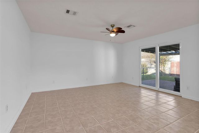 403 Meters Street, Houston, TX 77020