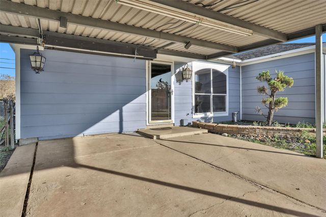 403 Meters Street, Houston, TX 77020