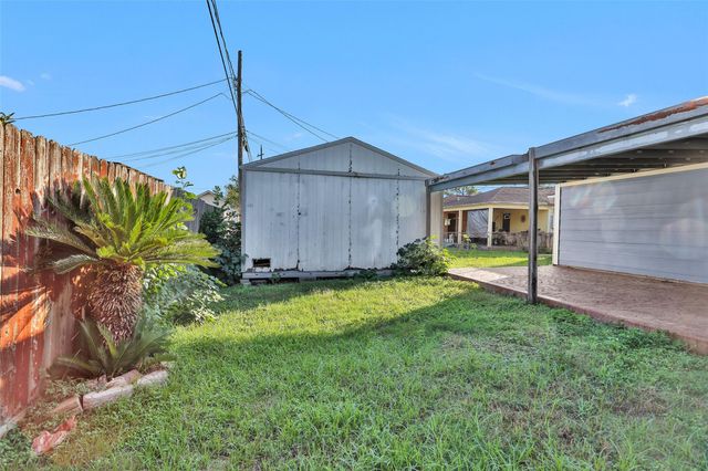 403 Meters Street, Houston, TX 77020