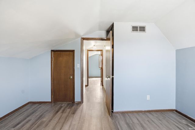 1823 lima Valley Drive, Fort Wayne, IN 46818