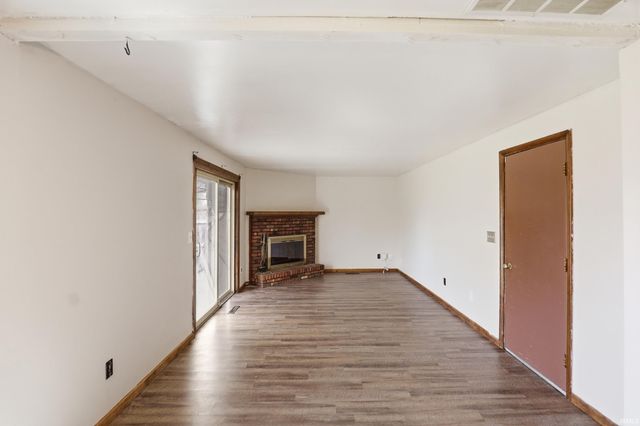 1823 lima Valley Drive, Fort Wayne, IN 46818