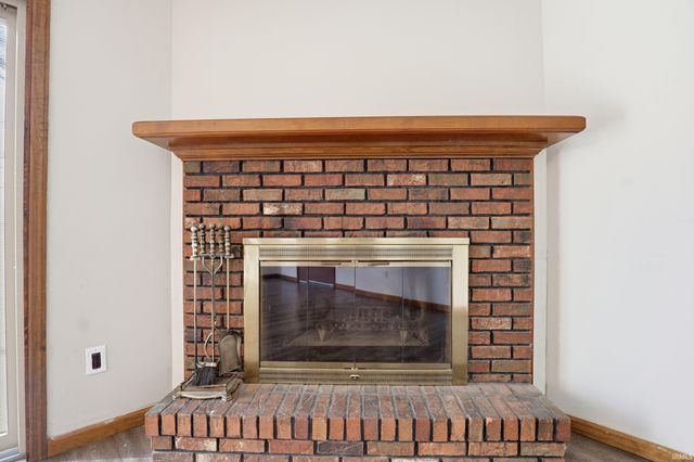 1823 lima Valley Drive, Fort Wayne, IN 46818