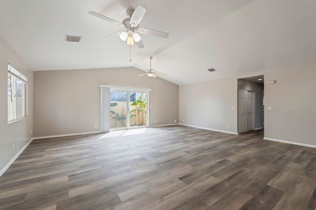 2021 Paulele Pl, Kihei, HI 96753