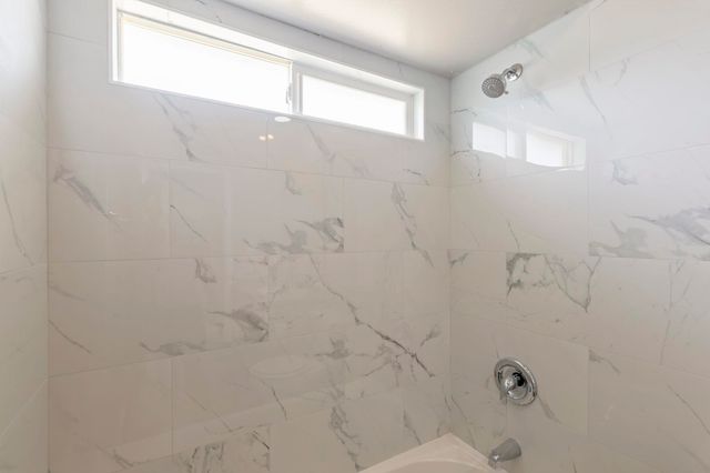 2021 Paulele Pl, Kihei, HI 96753