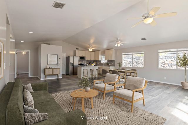 2021 Paulele Pl, Kihei, HI 96753