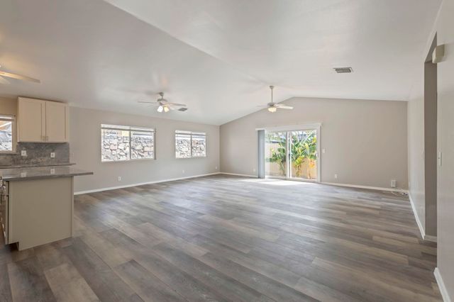 2021 Paulele Pl, Kihei, HI 96753