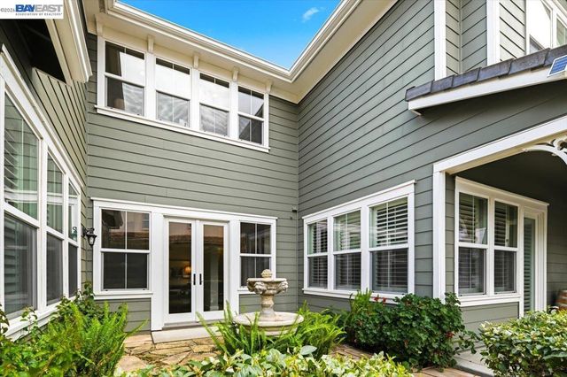 3045 Bertolli Dr, Livermore, CA 94550