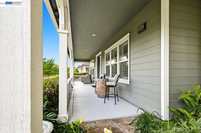3045 Bertolli Dr, Livermore, CA 94550