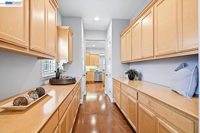 3045 Bertolli Dr, Livermore, CA 94550