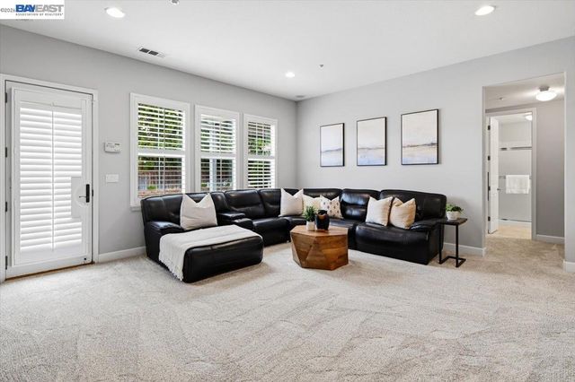 3045 Bertolli Dr, Livermore, CA 94550