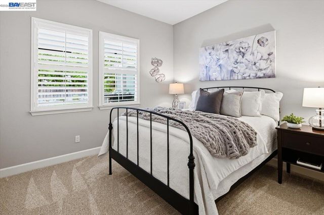 3045 Bertolli Dr, Livermore, CA 94550