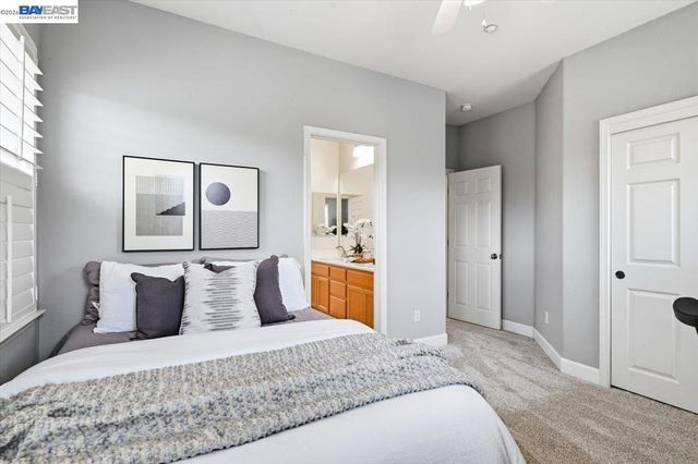 3045 Bertolli Dr, Livermore, CA 94550