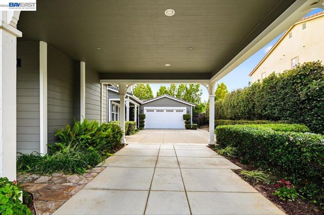 3045 Bertolli Dr, Livermore, CA 94550