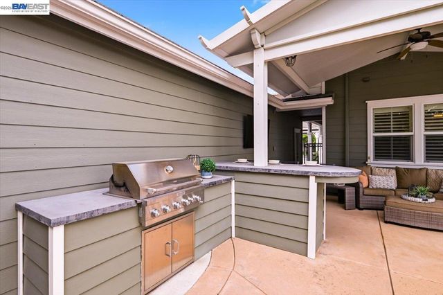 3045 Bertolli Dr, Livermore, CA 94550