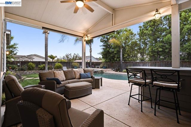 3045 Bertolli Dr, Livermore, CA 94550
