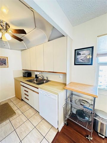 4050 Harwood E 4050, Deerfield Beach, FL 33442