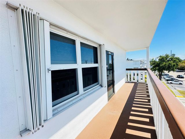 4050 Harwood E 4050, Deerfield Beach, FL 33442