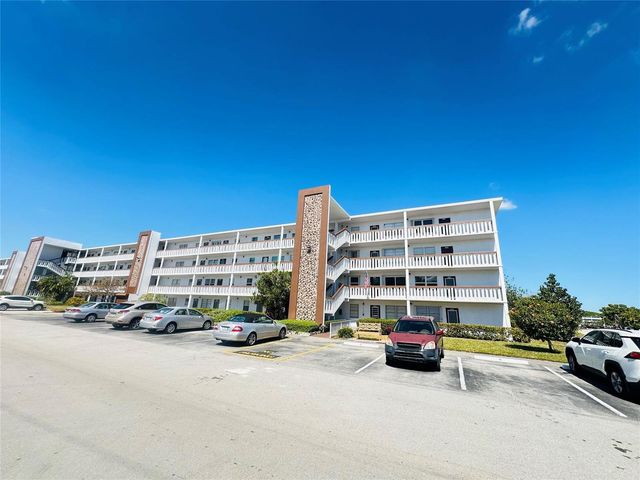 4050 Harwood E 4050, Deerfield Beach, FL 33442
