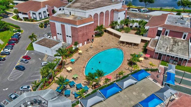 4050 Harwood E 4050, Deerfield Beach, FL 33442