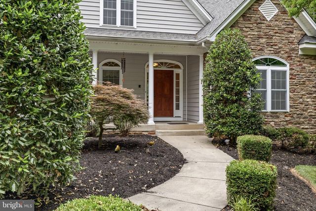 126 VILLAGE DR, Bumpass, VA 23024