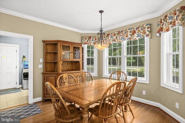 126 VILLAGE DR, Bumpass, VA 23024