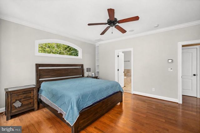 126 VILLAGE DR, Bumpass, VA 23024