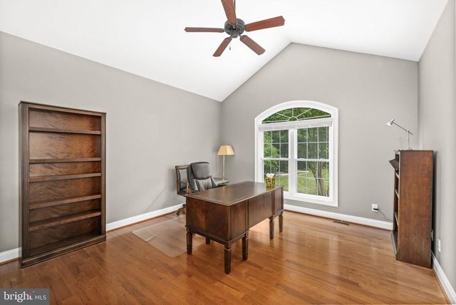 126 VILLAGE DR, Bumpass, VA 23024