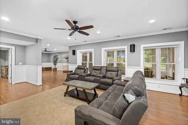 126 VILLAGE DR, Bumpass, VA 23024