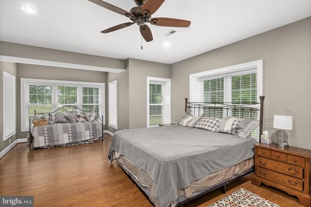 126 VILLAGE DR, Bumpass, VA 23024