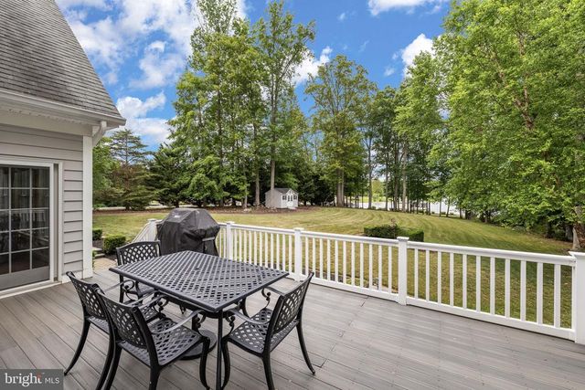 126 VILLAGE DR, Bumpass, VA 23024