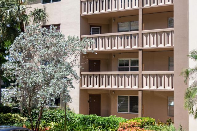 1704 Andros Isle A2, Coconut Creek, FL 33066