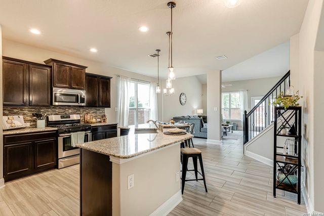 12502 Hillside Ranch, San Antonio, TX 78254