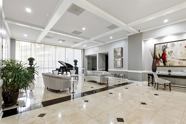 3350 Mccue Road 2402, Houston, TX 77056