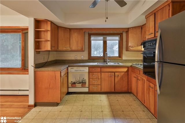 1289 Stafore Drive, Bethlehem City, PA 18017