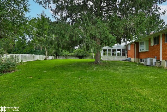 1289 Stafore Drive, Bethlehem City, PA 18017