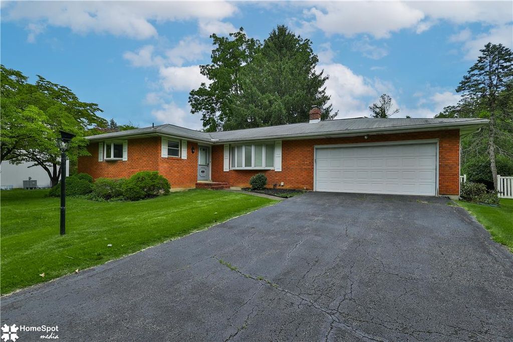 1289 Stafore Drive, Bethlehem City, PA 18017
