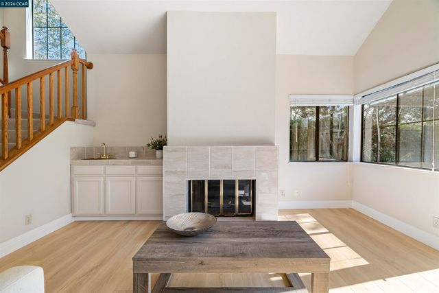 360 S Eagle Nest Lane, Danville, CA 94506