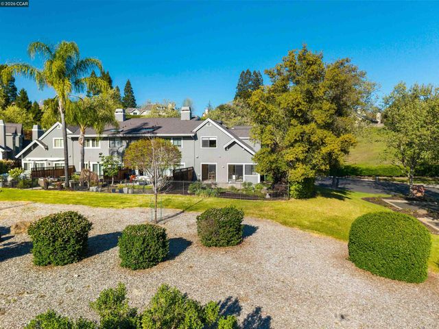 360 S Eagle Nest Lane, Danville, CA 94506