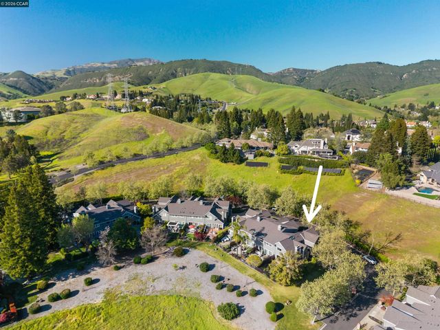 360 S Eagle Nest Lane, Danville, CA 94506