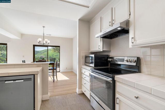 360 S Eagle Nest Lane, Danville, CA 94506