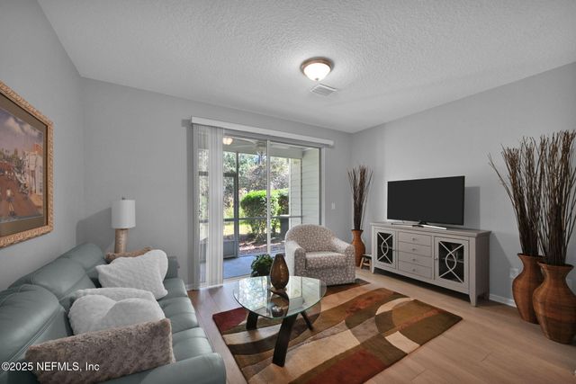 3501 PEBBLE PATH Lane, Jacksonville, FL 32224