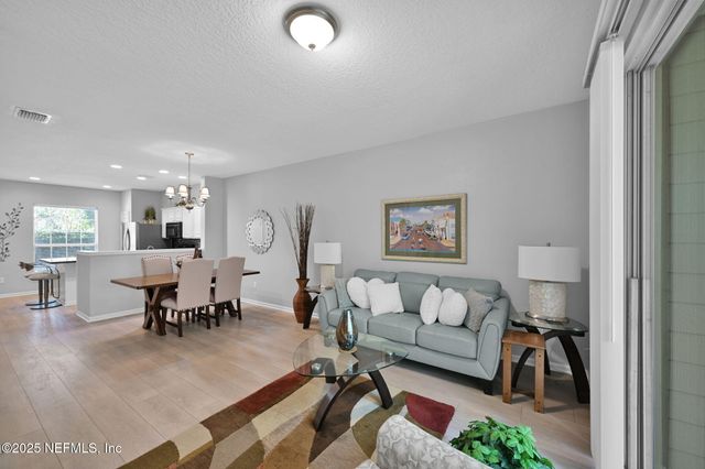 3501 PEBBLE PATH Lane, Jacksonville, FL 32224