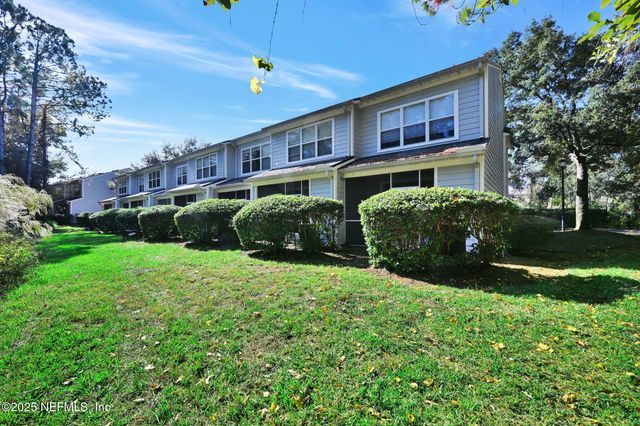 3501 PEBBLE PATH Lane, Jacksonville, FL 32224