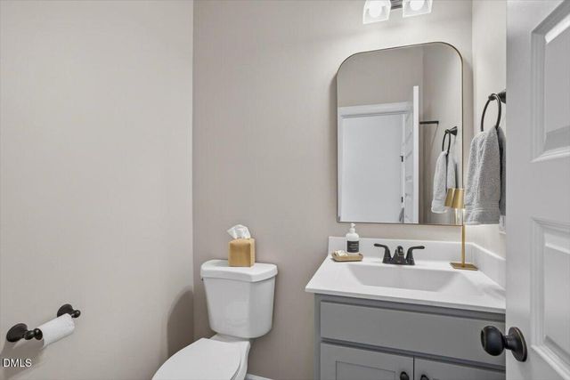 68 Bodacious Lane, Benson, NC 27504