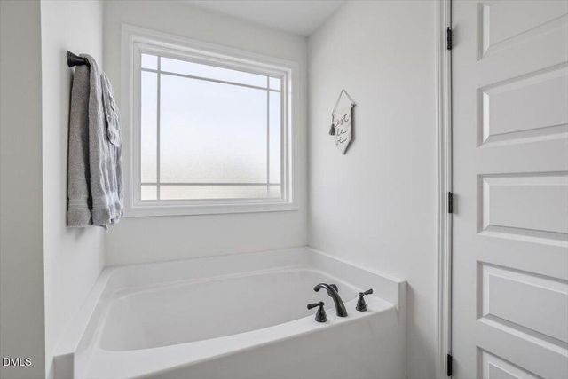 68 Bodacious Lane, Benson, NC 27504