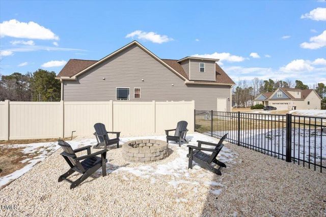 68 Bodacious Lane, Benson, NC 27504